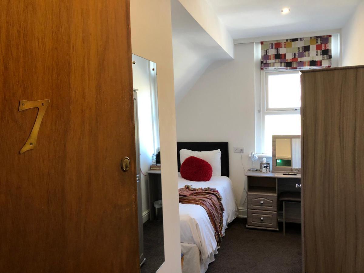 Aberthaw House Hotel Барри Экстерьер фото
