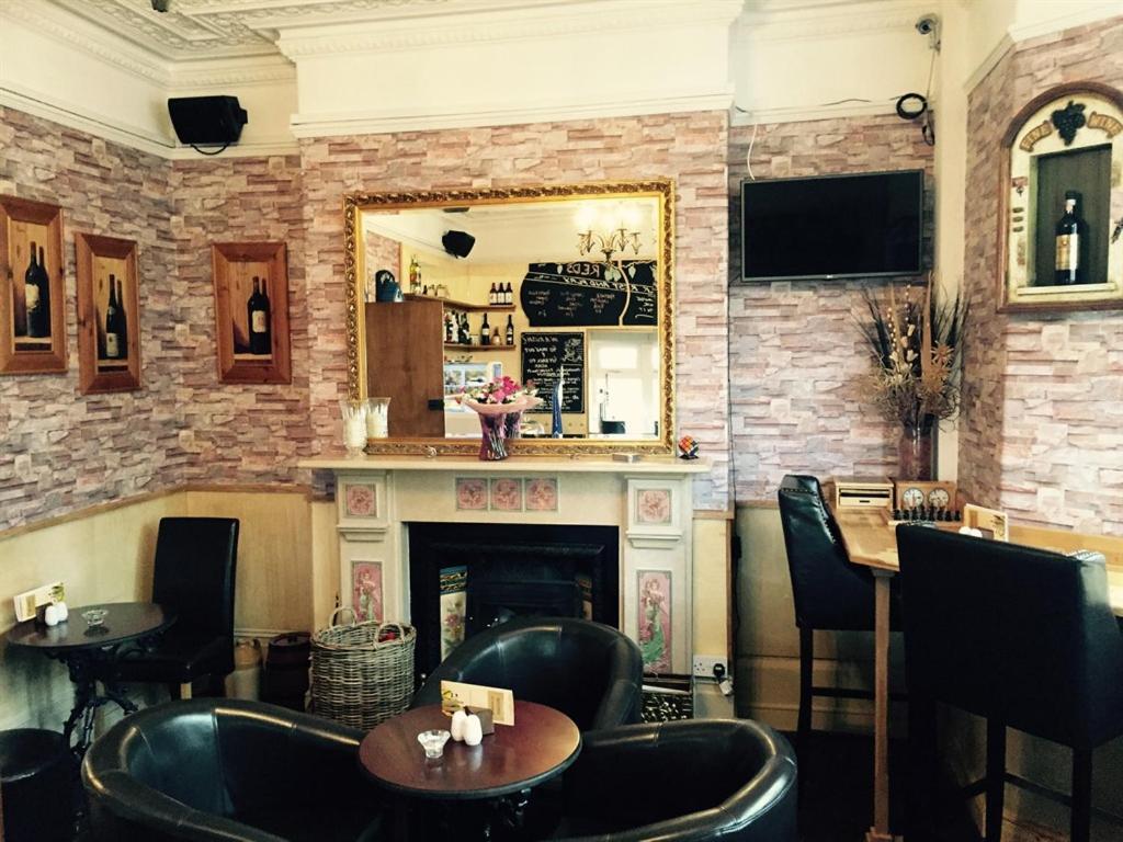 Aberthaw House Hotel Барри Экстерьер фото